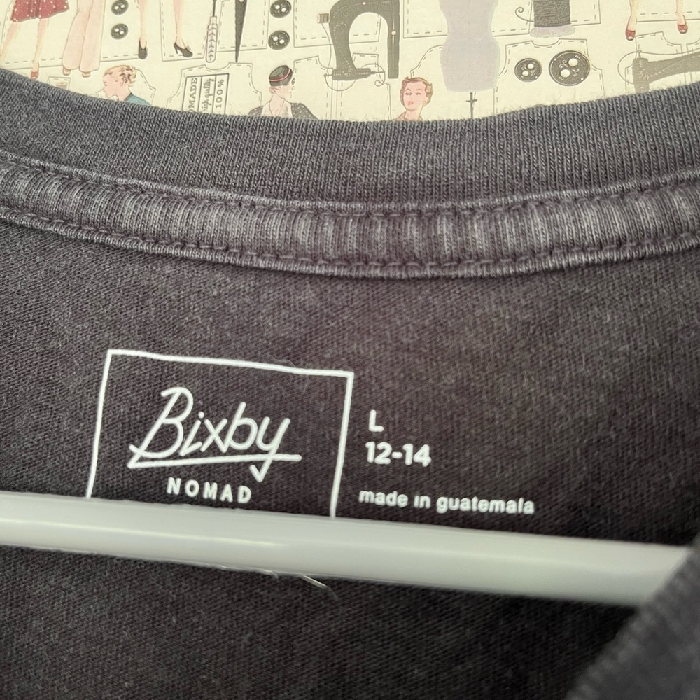 NWT Keep it Real top 🖤 - Picture 4 of 5